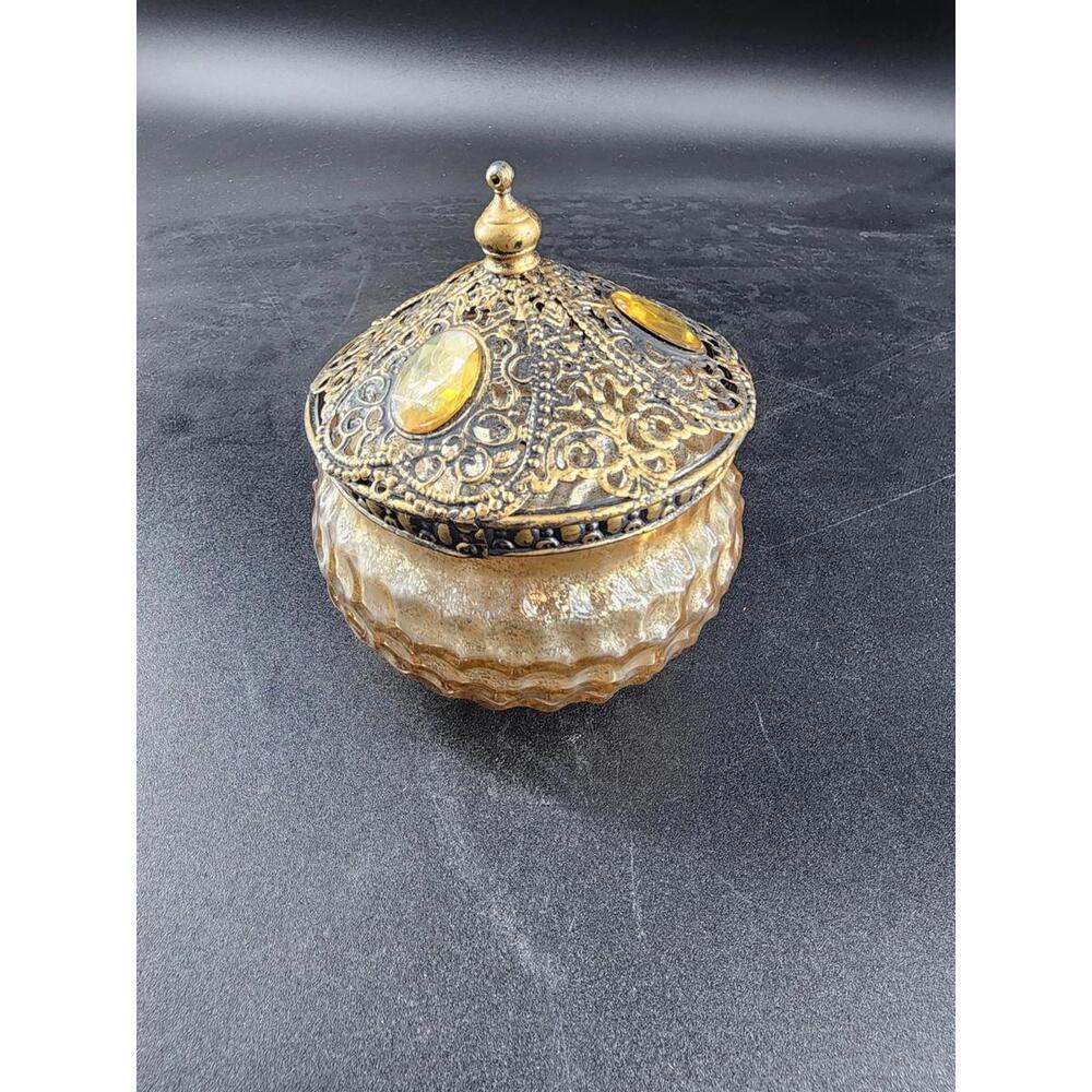 Vintage Filigree Powder Or Trinket Glass bowl w/lid. Used On Dresser Or Vanity